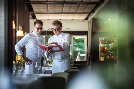 Restaurant On the Shores of Lac du Bourget · Menus · Lamartine